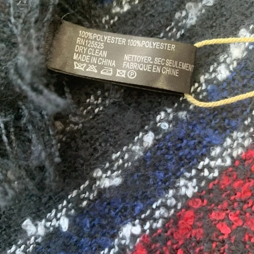NWT Justin&Taylor Plaid Scarf Wrap